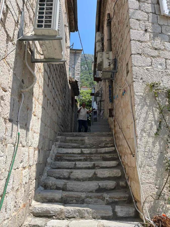 Apartman Dado Perast Exteriér fotografie